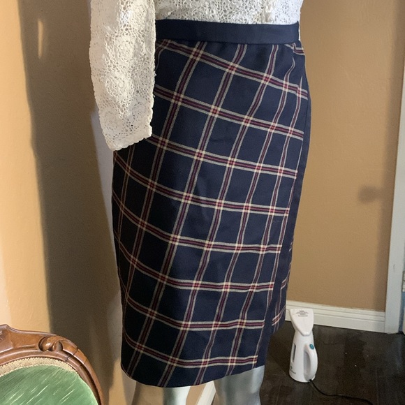 NWT 346 Brooks Brothers Wool Windowpane Plaid Pencil Skirt.  Sz 10p - Picture 3 of 6